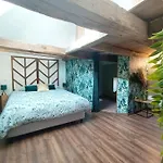 Apartment Independant La Tour Des Tuileries *