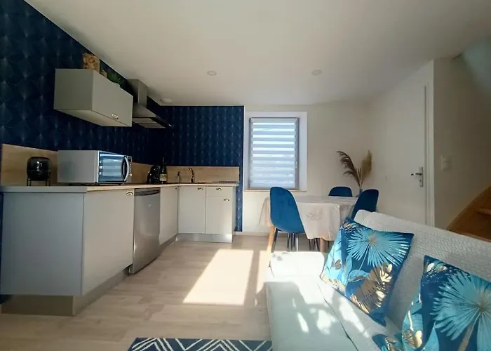 Independant La Tour Des Tuileries Aydoilles